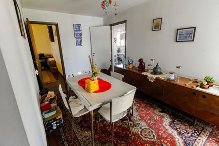 Apartamento à venda com 157m², 3 quartos e 4 vagas Apartamento à venda com 157m², 3 quartos e 4 vagasCopa