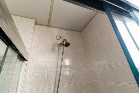 Apartamento à venda com 157m², 3 quartos e 4 vagas Apartamento à venda com 157m², 3 quartos e 4 vagasBanheiro Corredor - chuveiro