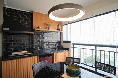 Apartamento para alugar com 67m², 2 quartos e 1 vagaVaranda