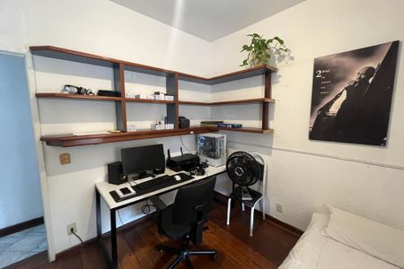 Apartamento à venda com 103m², 3 quartos e 2 vagasQuarto 1