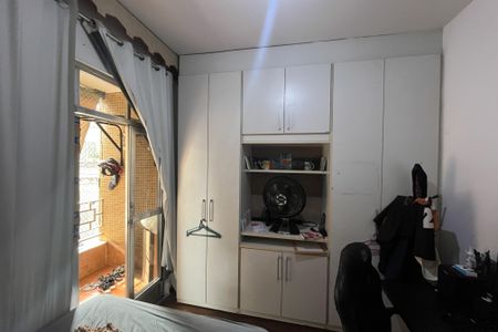 Apartamento à venda com 103m², 3 quartos e 2 vagasQuarto 2