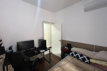 Apartamento à venda com 103m², 3 quartos e 2 vagasQuarto 2