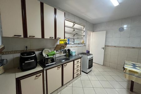 Apartamento à venda com 103m², 3 quartos e 2 vagasCozinha
