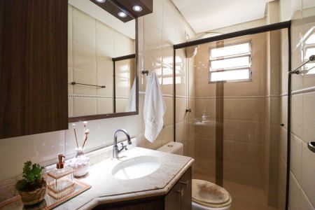 Apartamento à venda com 70m², 2 quartos e 2 vagas Apartamento à venda com 70m², 2 quartos e 2 vagasBanheiro Social