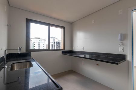 Apartamento à venda com 110m², 2 quartos e 2 vagasCozinha