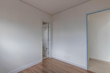 Apartamento à venda com 110m², 2 quartos e 2 vagasSuíte 1