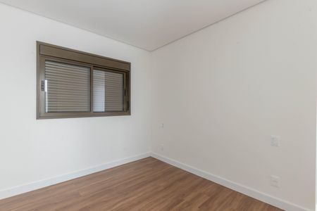Apartamento à venda com 110m², 2 quartos e 2 vagasSuíte 2