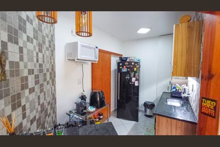 Apartamento à venda com 234m², 3 quartos e 2 vagas Apartamento à venda com 234m², 3 quartos e 2 vagasCozinha
