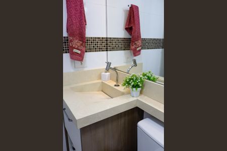 Apartamento à venda com 88m², 3 quartos e 1 vaga Apartamento à venda com 88m², 3 quartos e 1 vagaBanheiro