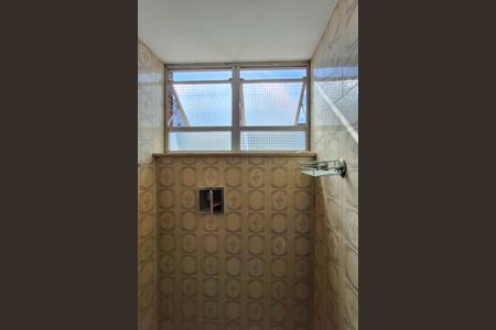 Apartamento à venda com 145m², 3 quartos e 2 vagas Apartamento à venda com 145m², 3 quartos e 2 vagasBanheiro Social