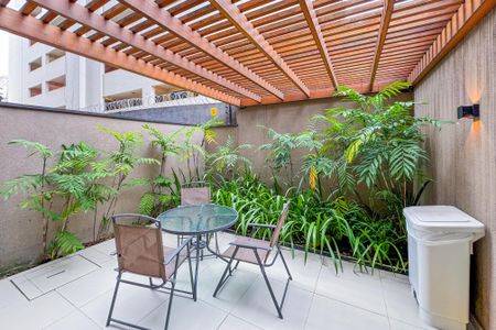Studio à venda com 38m², 1 quarto e sem vaga Studio à venda com 38m², 1 quarto e sem vagaÁrea comum - Salão de festas