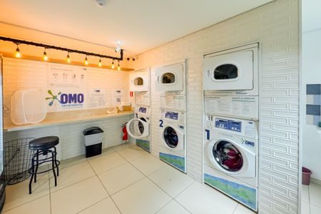 Studio à venda com 38m², 1 quarto e sem vaga Studio à venda com 38m², 1 quarto e sem vagaLavanderia