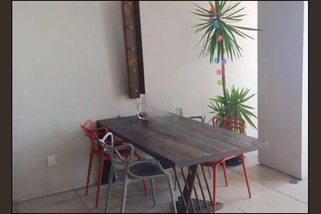 Apartamento à venda com 130m², 2 quartos e 2 vagas