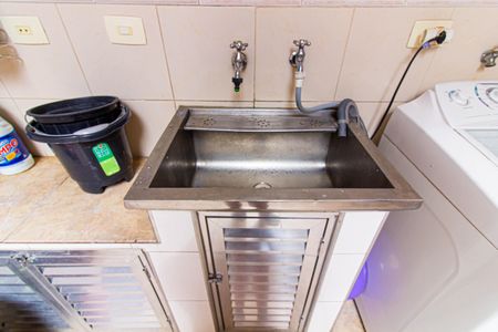 Casa à venda com 104m², 2 quartos e 1 vaga Casa à venda com 104m², 2 quartos e 1 vagaÁrea de Serviço