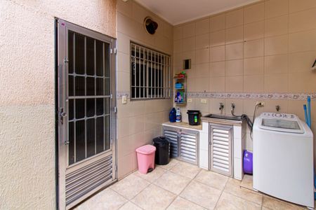 Casa à venda com 104m², 2 quartos e 1 vaga Casa à venda com 104m², 2 quartos e 1 vagaÁrea de Serviço