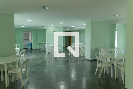 Apartamento à venda com 121m², 2 quartos e 2 vagas Apartamento à venda com 121m², 2 quartos e 2 vagasÁrea comum - Salão de festas