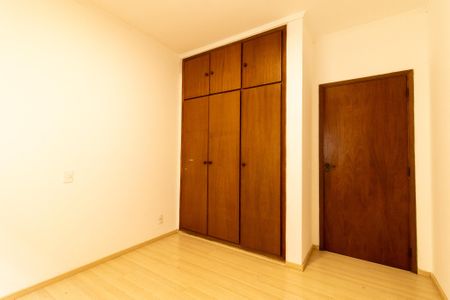 Casa à venda com 200m², 4 quartos e 1 vagaQuarto 2