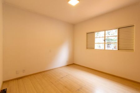 Casa à venda com 200m², 4 quartos e 1 vagaSuite