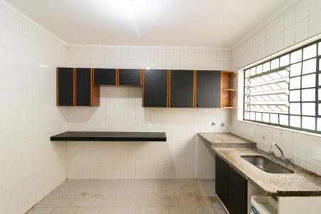 Casa à venda com 200m², 4 quartos e 1 vagaCozinha