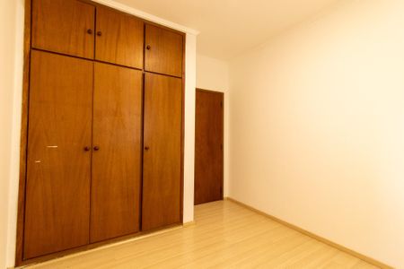 Casa à venda com 200m², 4 quartos e 1 vagaQuarto 2