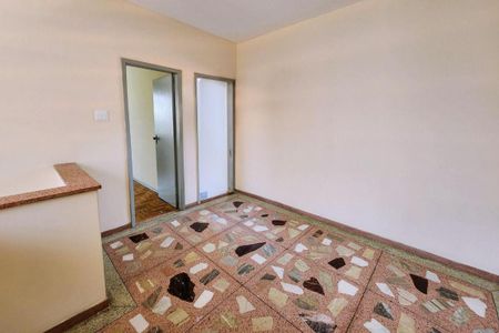 Casa à venda com 300m², 4 quartos e sem vaga