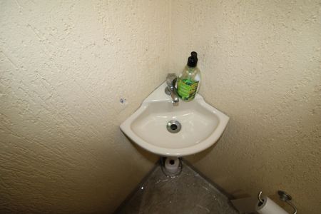 Casa à venda com 130m², 2 quartos e 3 vagasLavabo