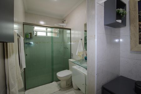 Casa à venda com 130m², 2 quartos e 3 vagasQuarto 2 - Banheiro