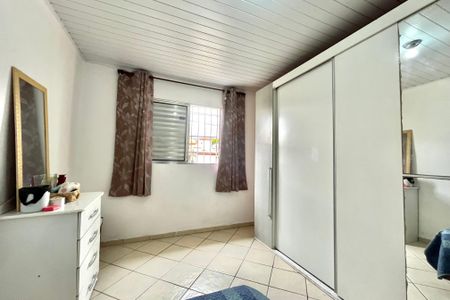 Casa à venda com 120m², 2 quartos e sem vaga Casa à venda com 120m², 2 quartos e sem vagaQuarto 1