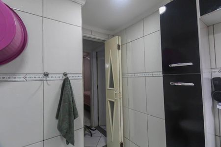 Apartamento à venda com 68m², 2 quartos e 1 vaga Apartamento à venda com 68m², 2 quartos e 1 vagaBanheiro