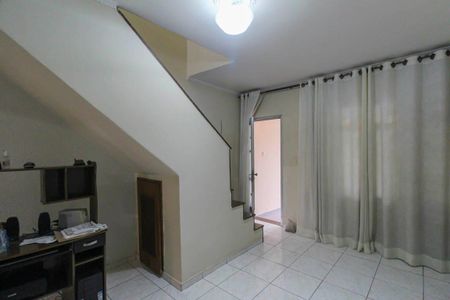 Casa à venda com 73m², 3 quartos e 1 vaga Casa à venda com 73m², 3 quartos e 1 vagaSala