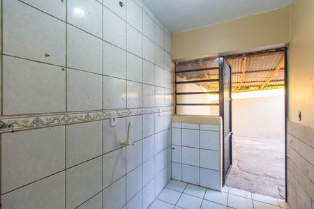 Casa de condomínio à venda com 70m², 2 quartos e 3 vagas Casa de condomínio à venda com 70m², 2 quartos e 3 vagasCozinha