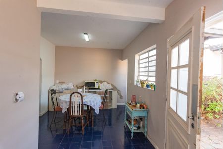 Casa à venda com 199m², 3 quartos e 2 vagasCozinha