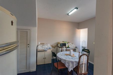 Casa à venda com 199m², 3 quartos e 2 vagasCozinha