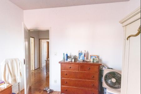 Casa à venda com 199m², 3 quartos e 2 vagasQuarto 2