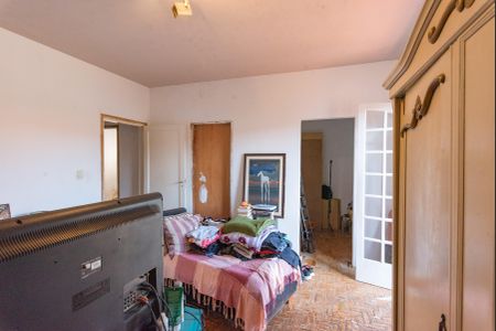 Casa à venda com 199m², 3 quartos e 2 vagasSuíte