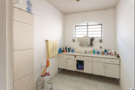 Casa à venda com 199m², 3 quartos e 2 vagasBanheiro Social