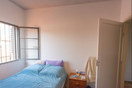 Casa à venda com 199m², 3 quartos e 2 vagasQuarto 2