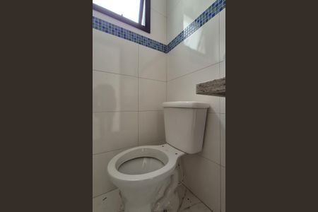 Casa à venda com 130m², 3 quartos e 6 vagas Casa à venda com 130m², 3 quartos e 6 vagasBanheiro