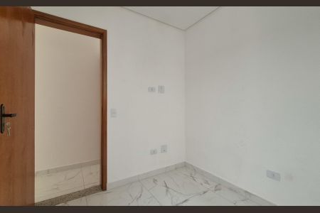 Casa à venda com 130m², 3 quartos e 6 vagas Casa à venda com 130m², 3 quartos e 6 vagasSuíte