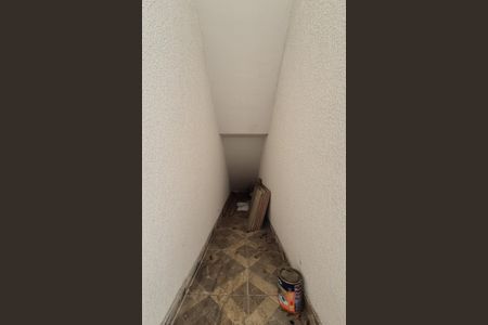 Casa à venda com 130m², 3 quartos e 6 vagas Casa à venda com 130m², 3 quartos e 6 vagasGaragem