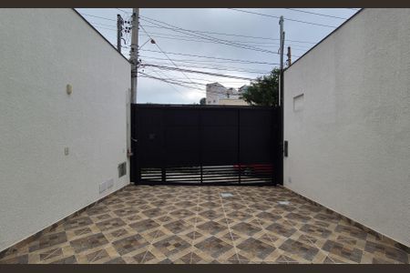 Casa à venda com 130m², 3 quartos e 6 vagas Casa à venda com 130m², 3 quartos e 6 vagasGaragem