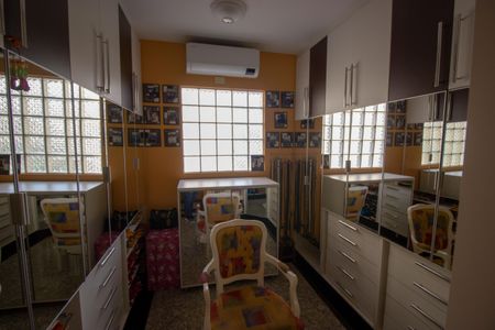 Casa para alugar com 314m², 5 quartos e 2 vagasCloset Quarto 4
