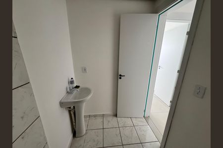 Apartamento à venda com 45m², 2 quartos e 1 vaga Apartamento à venda com 45m², 2 quartos e 1 vagaBanheiro