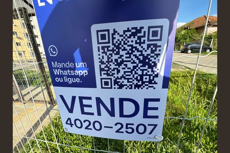 Apartamento à venda com 45m², 2 quartos e 1 vaga Apartamento à venda com 45m², 2 quartos e 1 vagaPlaca