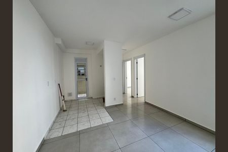 Apartamento à venda com 45m², 2 quartos e 1 vaga Apartamento à venda com 45m², 2 quartos e 1 vagaSala/Cozinha