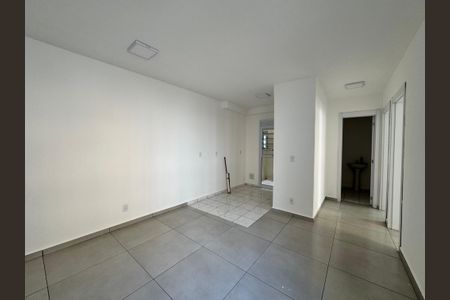 Apartamento à venda com 45m², 2 quartos e 1 vaga Apartamento à venda com 45m², 2 quartos e 1 vagaSala/Cozinha
