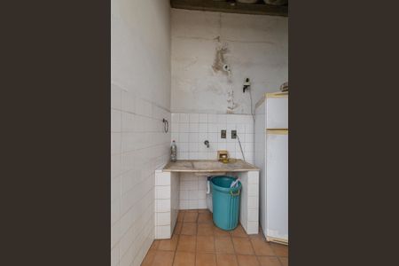 Casa à venda com 160m², 4 quartos e 1 vaga Casa à venda com 160m², 4 quartos e 1 vagaCozinha Externa