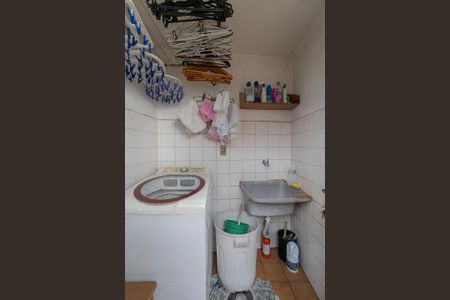 Casa à venda com 160m², 4 quartos e 1 vaga Casa à venda com 160m², 4 quartos e 1 vagaÁrea de Serviço