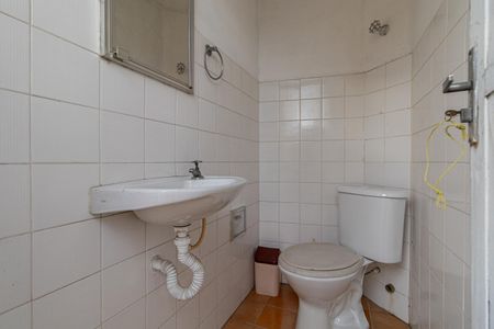Casa à venda com 160m², 4 quartos e 1 vaga Casa à venda com 160m², 4 quartos e 1 vagaLavabo Externo