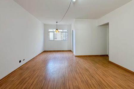 Apartamento à venda com 112m², 2 quartos e sem vaga Apartamento à venda com 112m², 2 quartos e sem vagaSala
